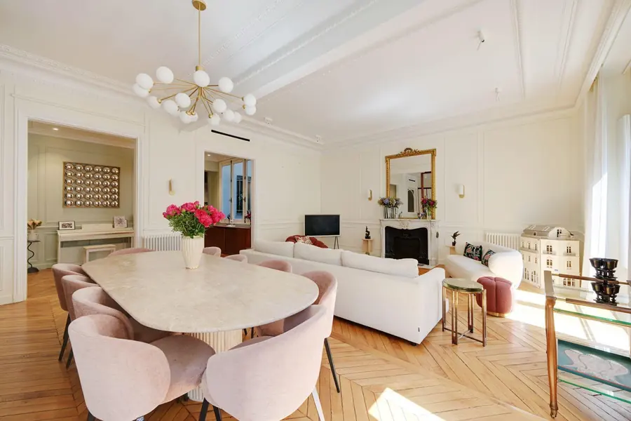 Interior under confidentiality
